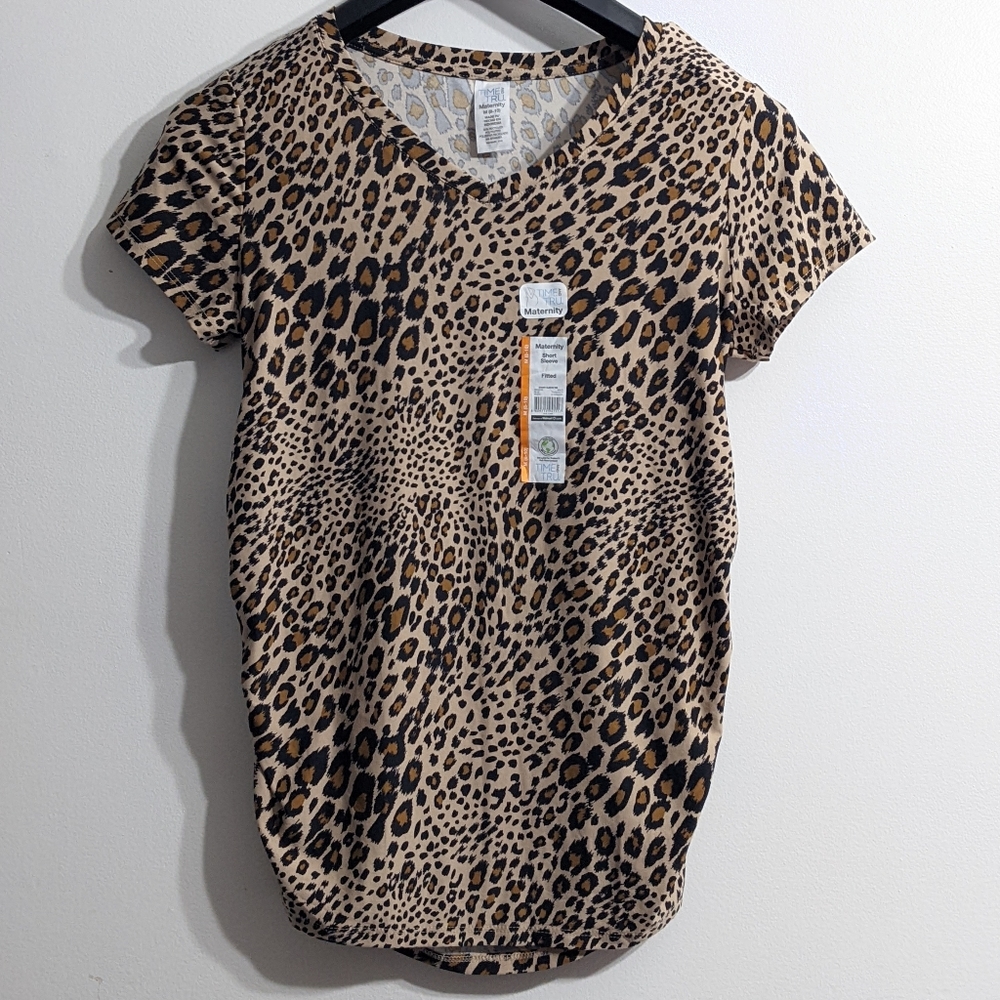 Maternity Leopard Print Short Sleeve V Neck Top, New With Tag, Size Medium - Picture 1 of 4